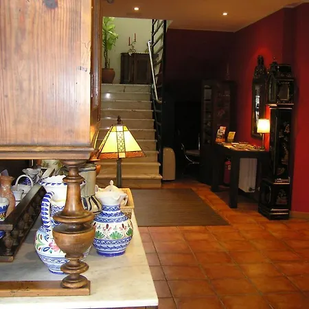 奥特里维内斯酒店