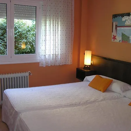 Entrevines Hotel