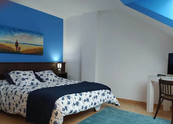 فندق Entrevines 2*